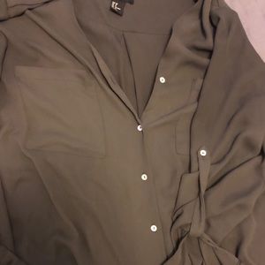 Grey/green blouse